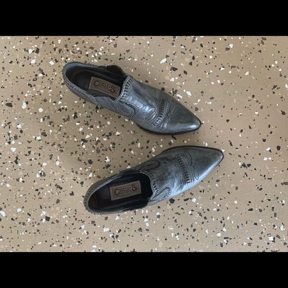 Circles brand booties - Picture 4 of 7